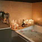 Bliss Insolite Jacuzzi Privee 5 Min Centre *