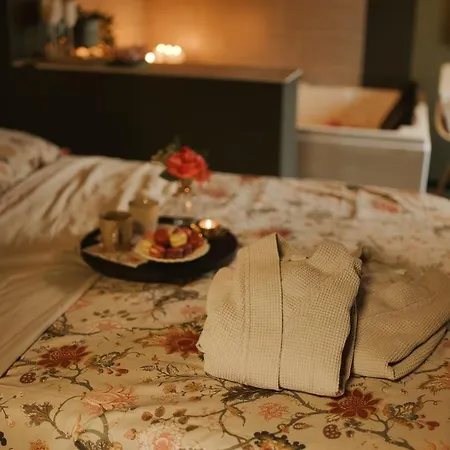 Bliss Insolite Jacuzzi Privee 5 Min Centre Apartament Miluza