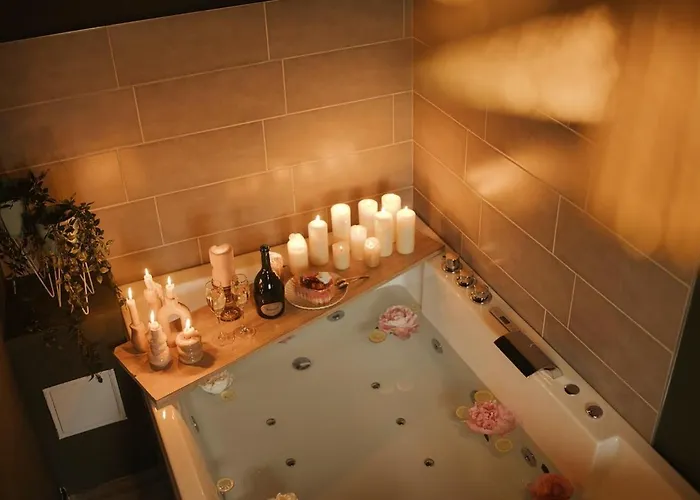 Bliss Insolite Jacuzzi Privee 5 Min Centre شقة